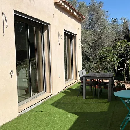 Avec Jardin Proche De La Lägenhet