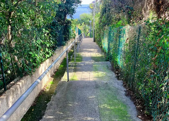 Lejlighed Avec Jardin Proche De La