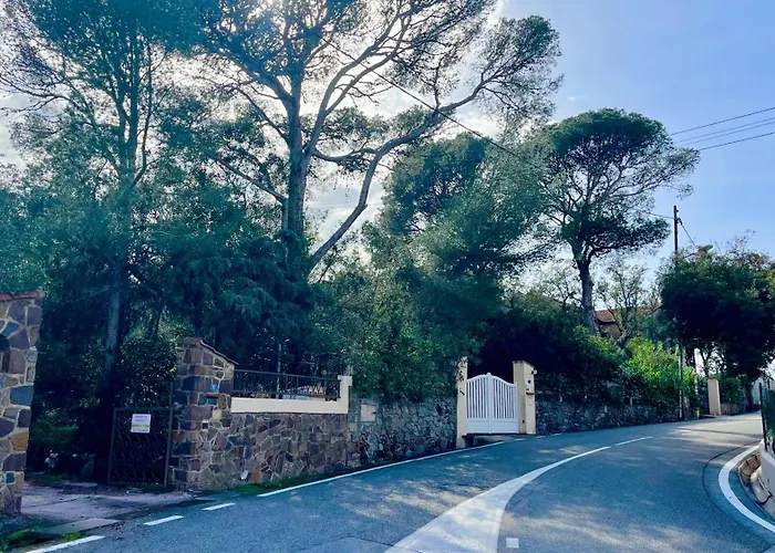 Avec Jardin Proche De La Saint-Raphaël