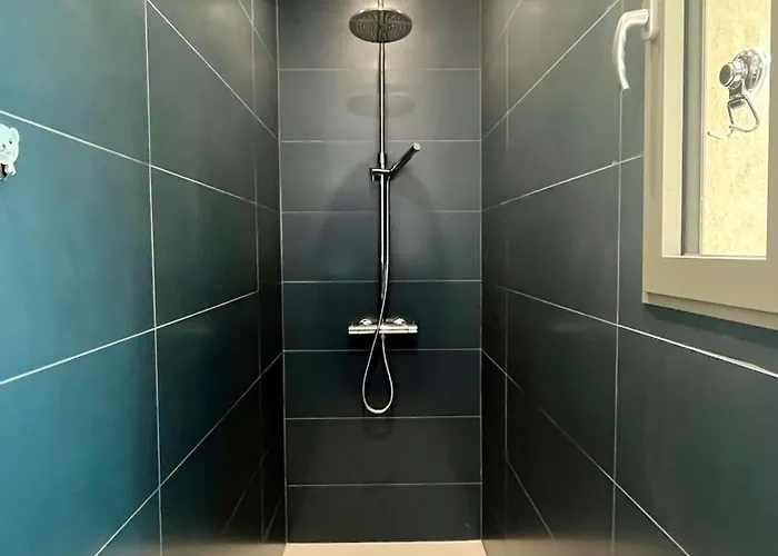 Avec Jardin Proche De La *