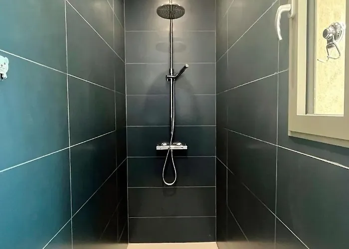 Avec Jardin Proche De La Lejlighed Saint-Raphaël